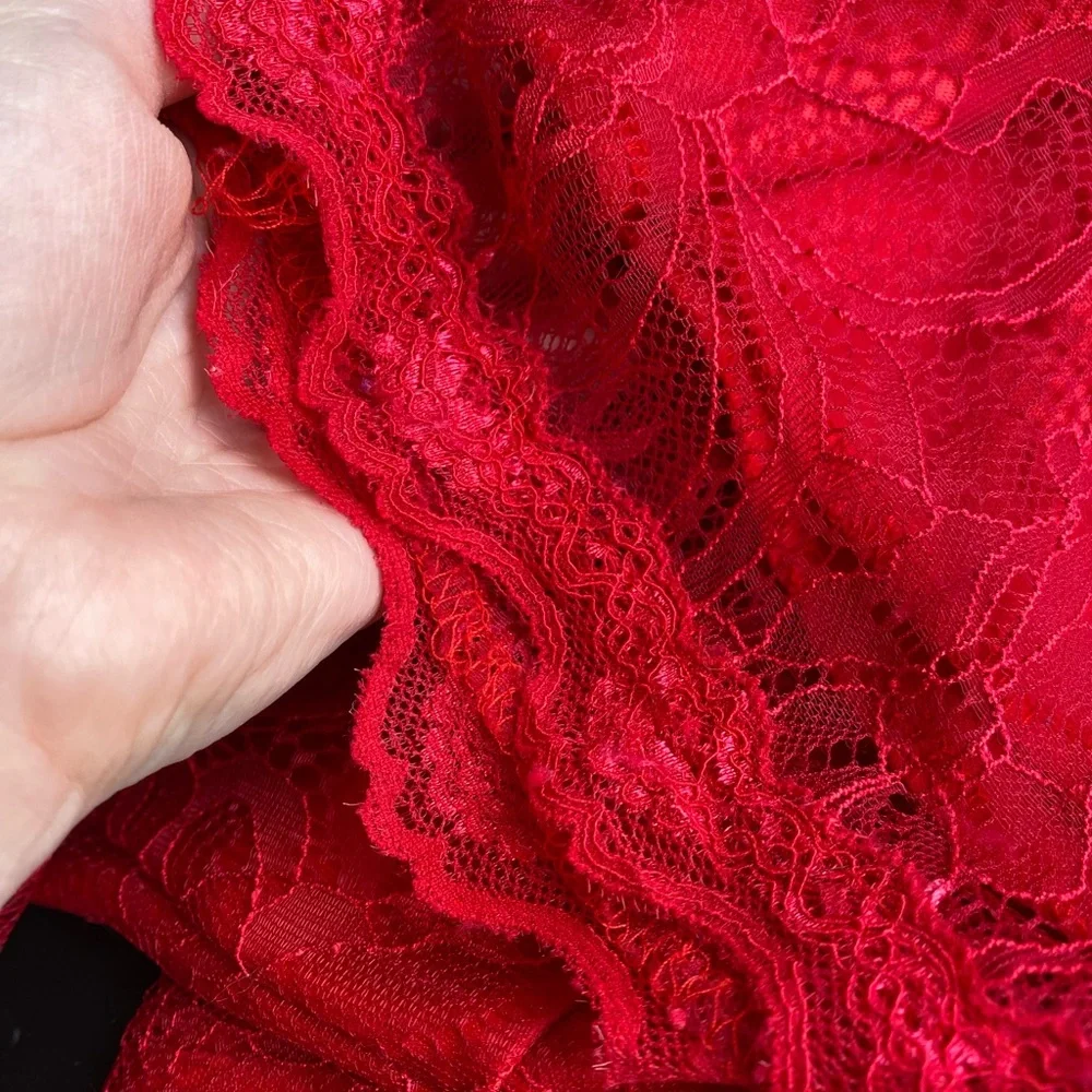 Red Lace Midi Dress - Elegant Evening Vintage Style - Picture 6 of 8